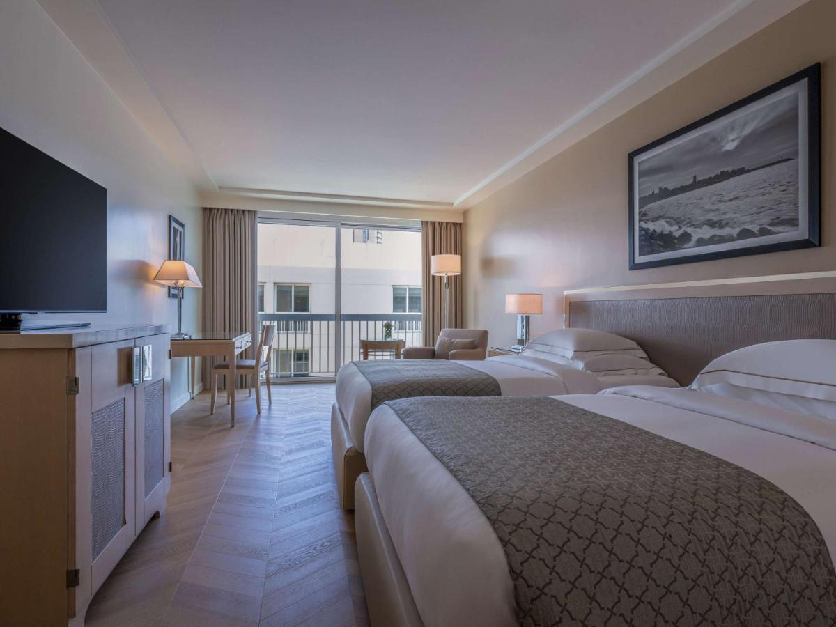 Moevenpick Hotel Bejrút Kültér fotó