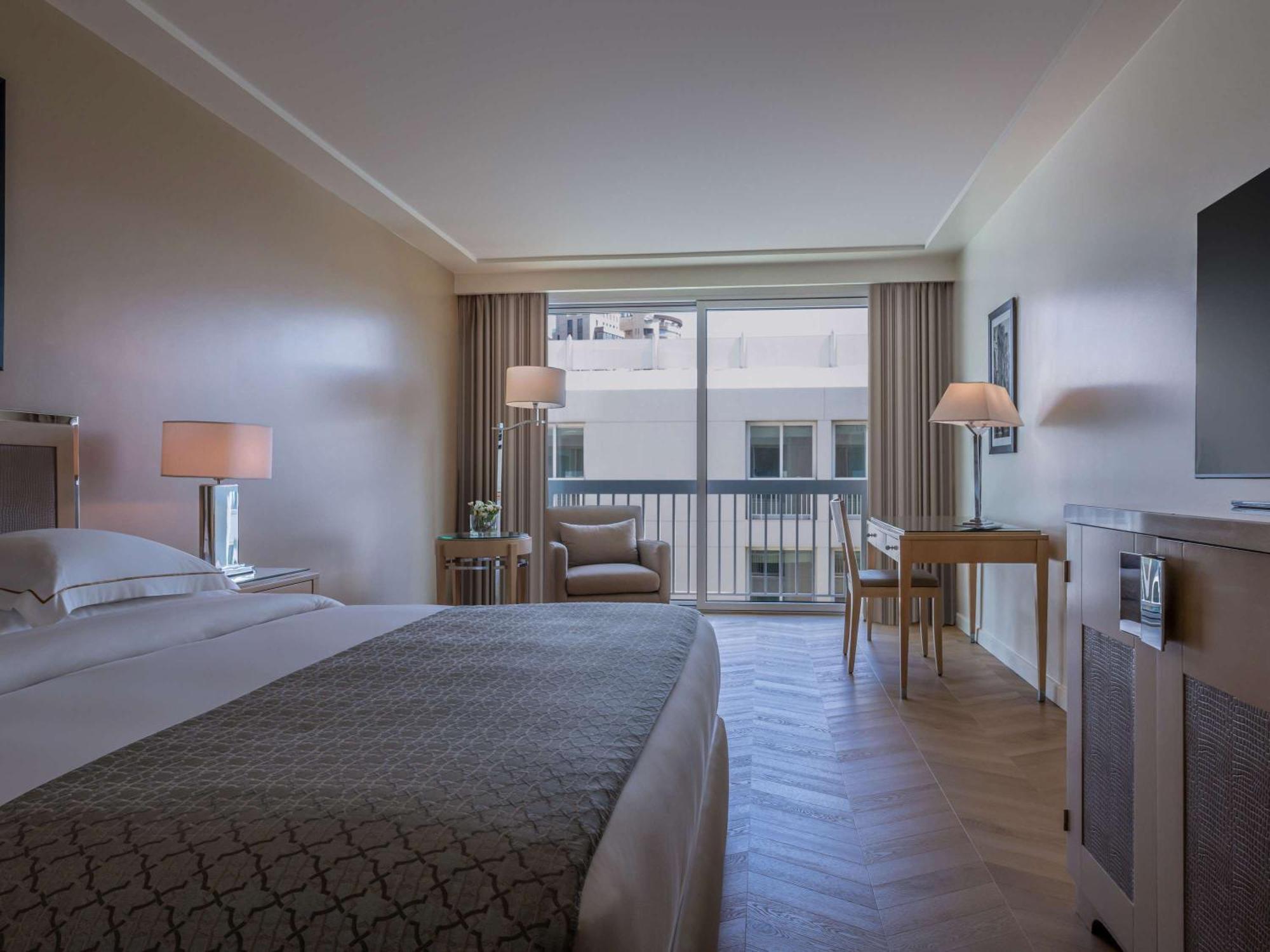 Moevenpick Hotel Bejrút Kültér fotó